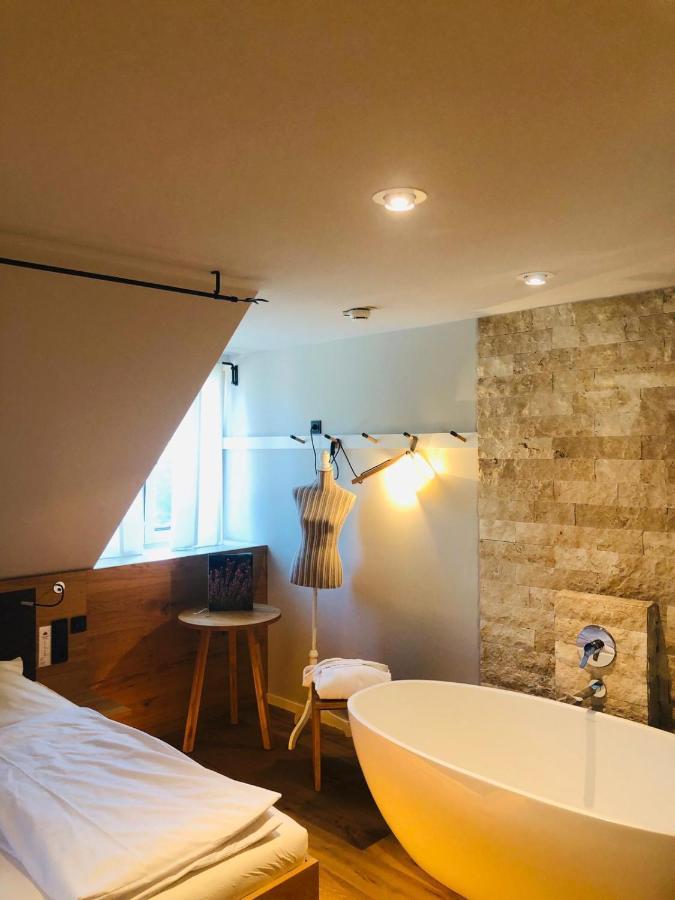 Hotel Waldvogel Leipheim Luaran gambar
