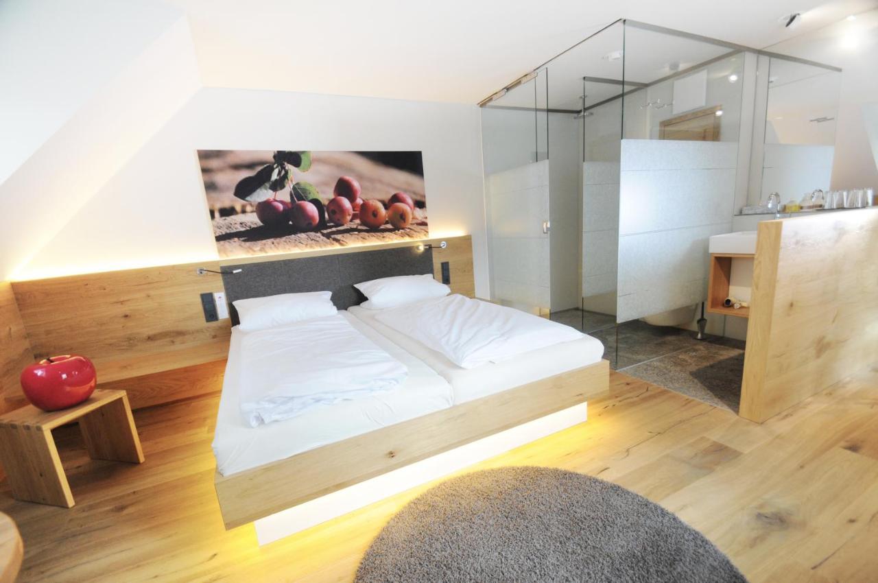 Hotel Waldvogel Leipheim Luaran gambar