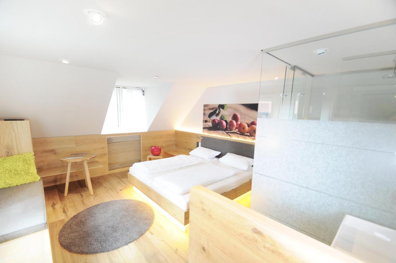Hotel Waldvogel Leipheim Luaran gambar